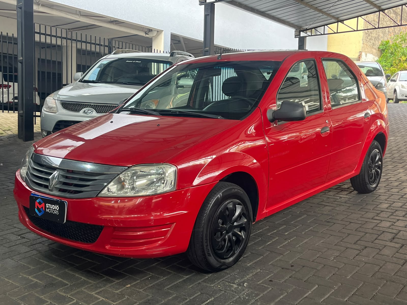 RENAULT/LOGAN AUTHENTIQUE