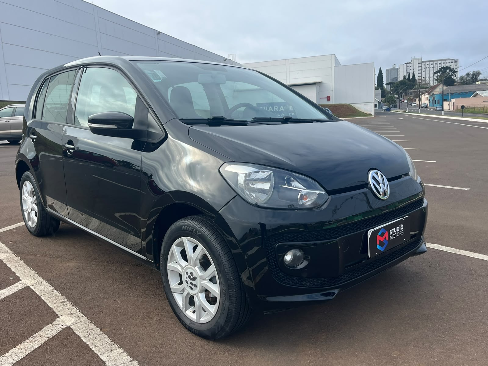 VW/UP! HIGH